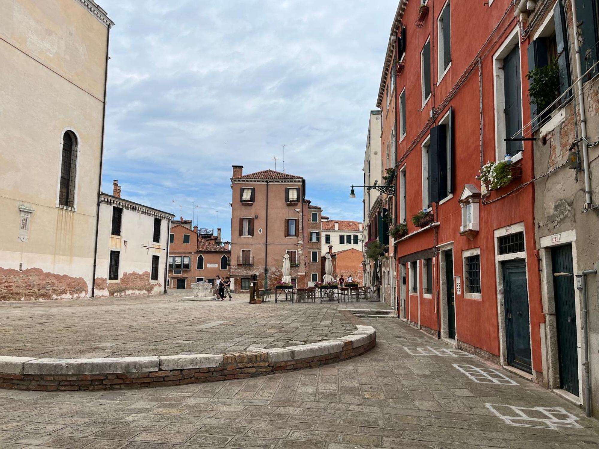 Ninette Venise